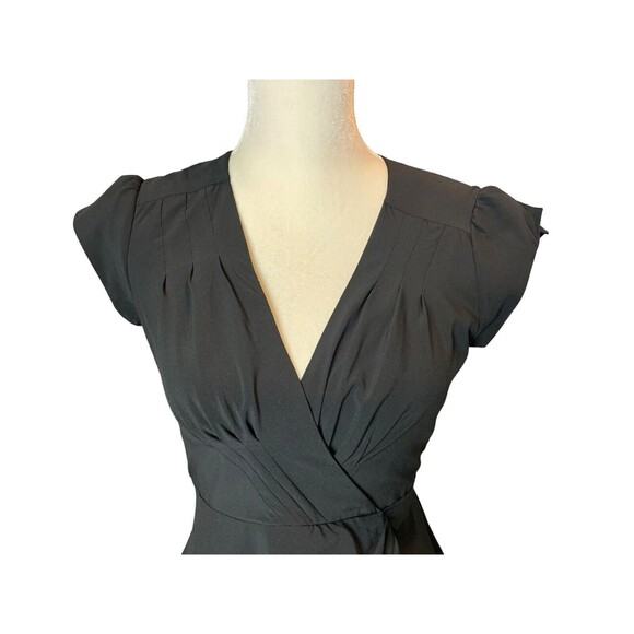 Banana Republic Wrap Style Dress Women's Sz 2 Black Polyester Cap Flutter Sleeve - Picture 2 of 13